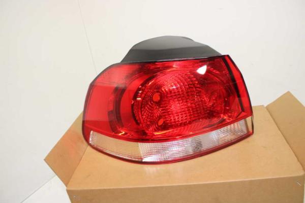 FEU ARRIERE GAUCHE VW GOLF 6 11/2008-2013 - Vue 1